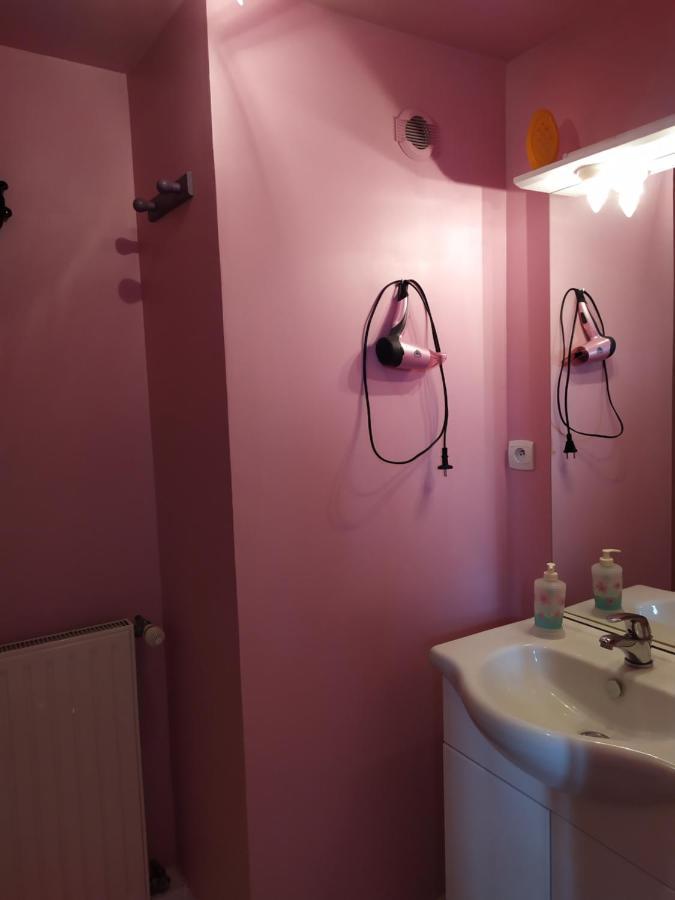 Chambres d'Hôtes Le Relais du Passage de la Roche Le Mesnil-sous-Jumièges Extérieur photo