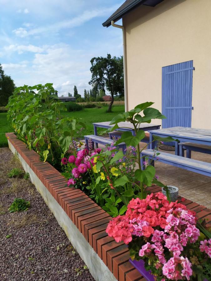 Chambres d'Hôtes Le Relais du Passage de la Roche Le Mesnil-sous-Jumièges Extérieur photo